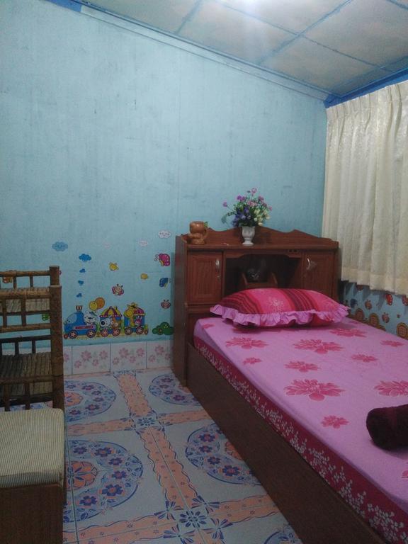 Patchaya Guesthouse Amphawa Dış mekan fotoğraf