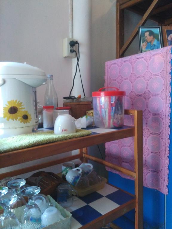 Patchaya Guesthouse Amphawa Dış mekan fotoğraf