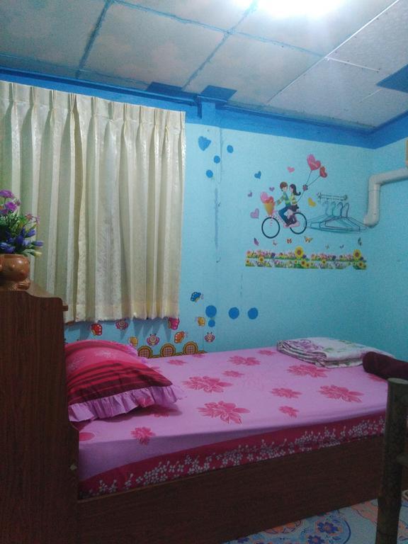 Patchaya Guesthouse Amphawa Dış mekan fotoğraf