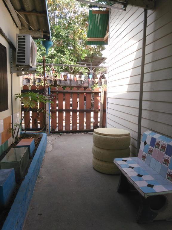 Patchaya Guesthouse Amphawa Dış mekan fotoğraf