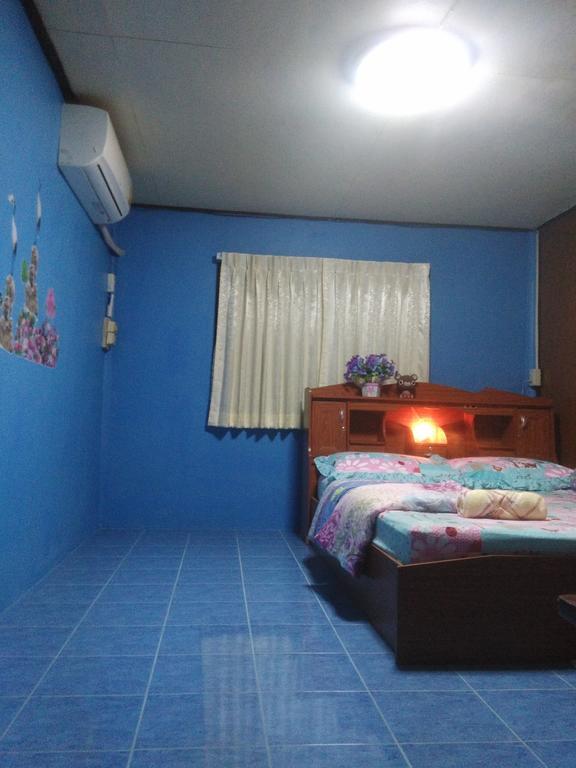 Patchaya Guesthouse Amphawa Dış mekan fotoğraf