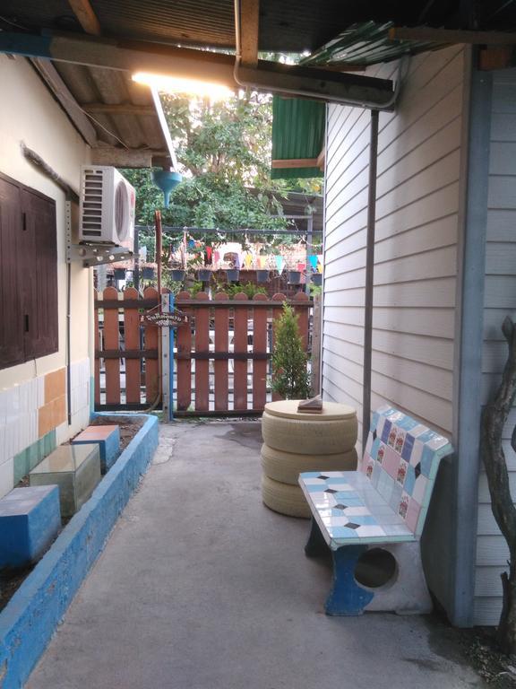 Patchaya Guesthouse Amphawa Dış mekan fotoğraf