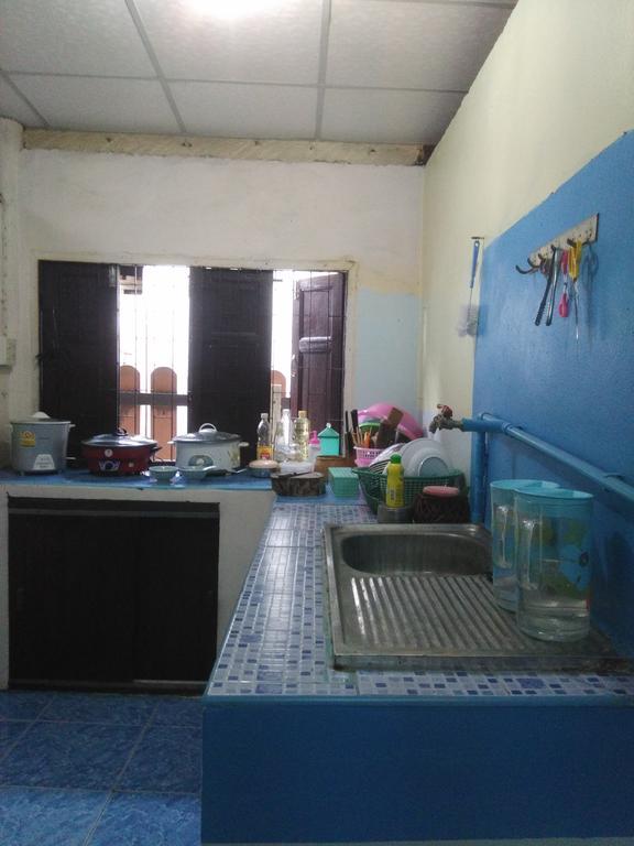Patchaya Guesthouse Amphawa Dış mekan fotoğraf